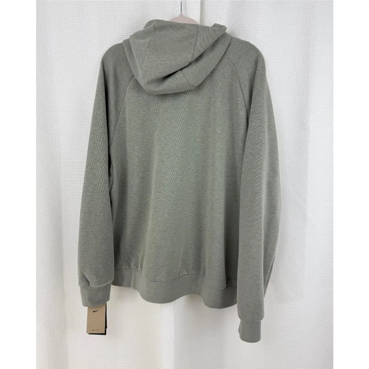 Nike clothing - FZ0969-320 - FZ0969-320 - Green (UPC: 197859339143) 3