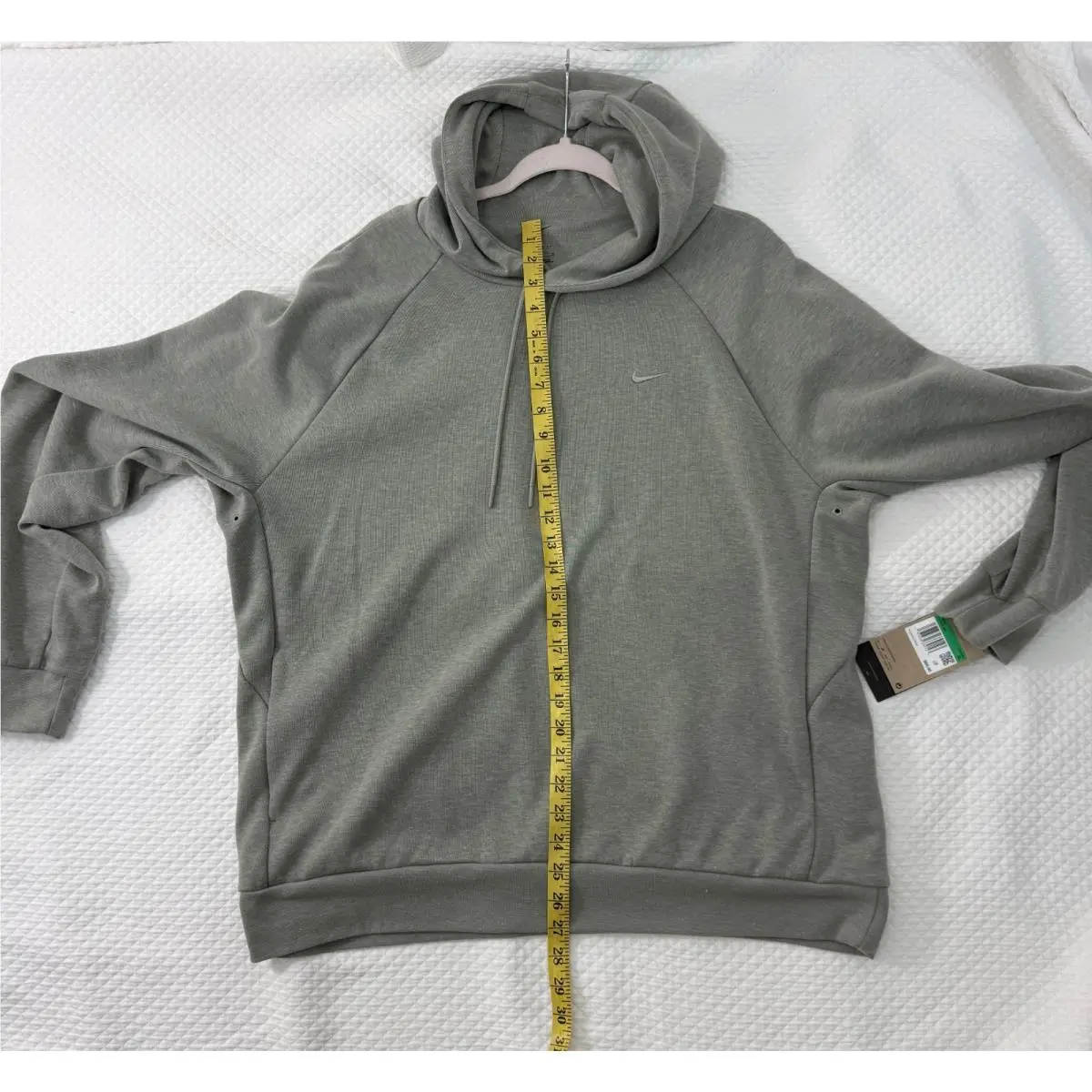 Nike clothing - FZ0969-320 - FZ0969-320 - Green (UPC: 197859339143) 4