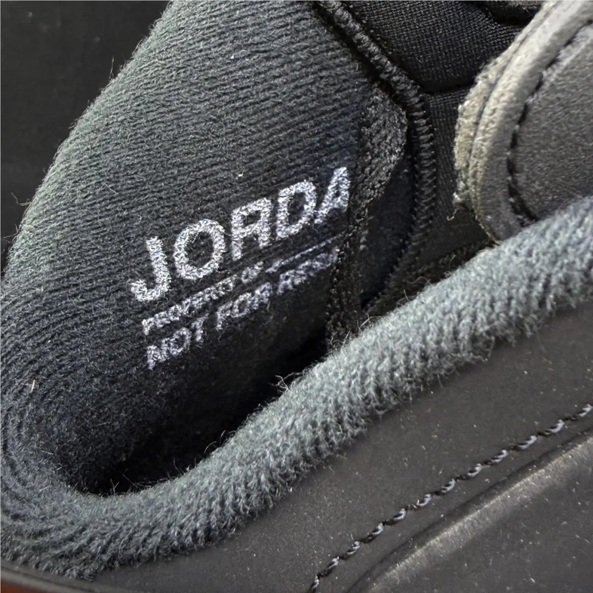 Nike shoes - Black 5