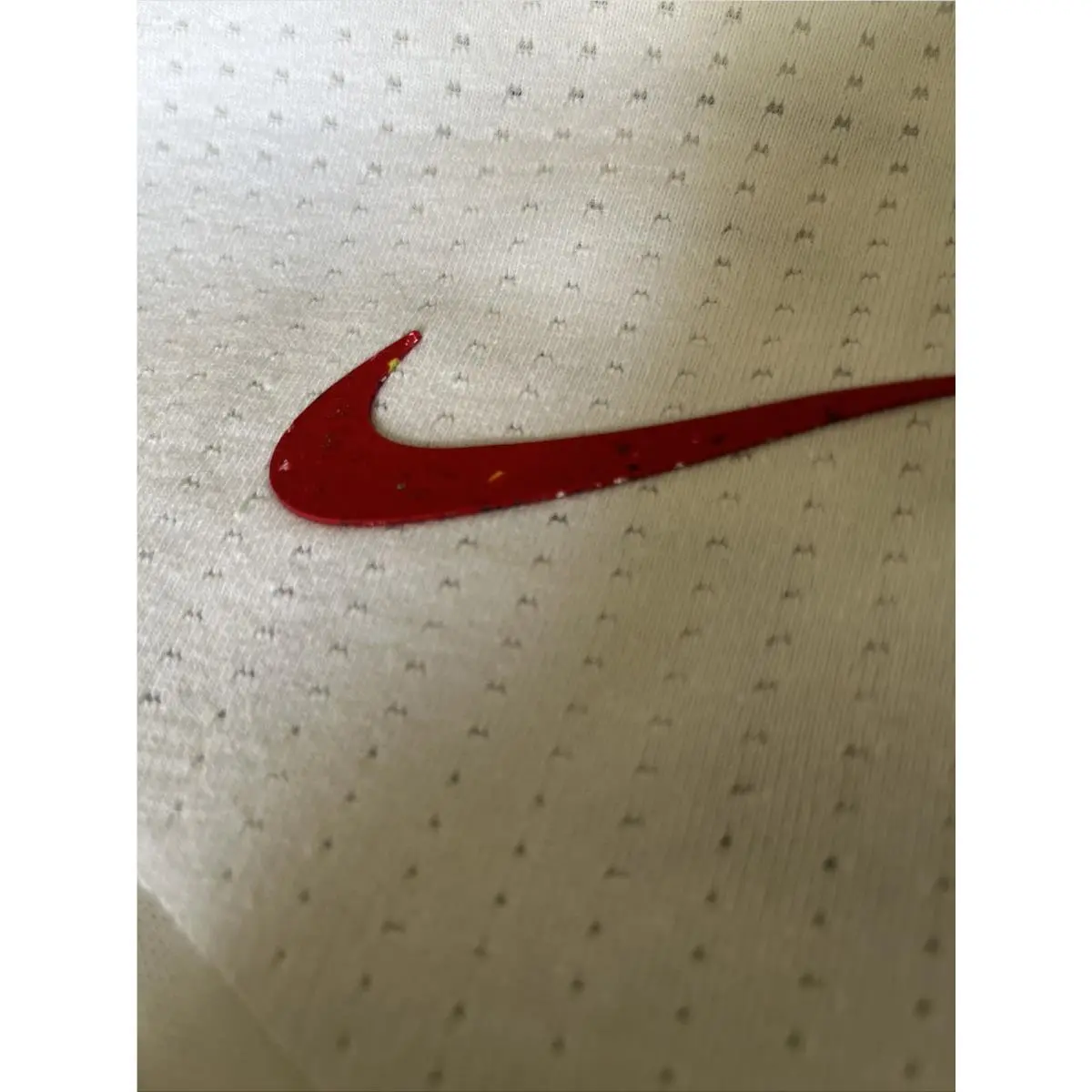 Nike clothing - White (UPC: 0193656308085) 4