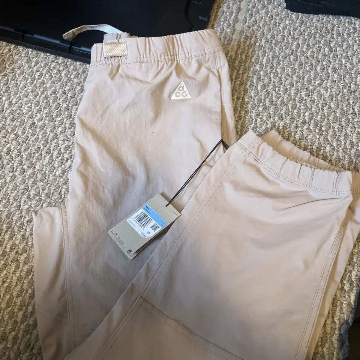 Acg Men`s Trail Pants Malt Beige Size M CV0660-245 by Nike