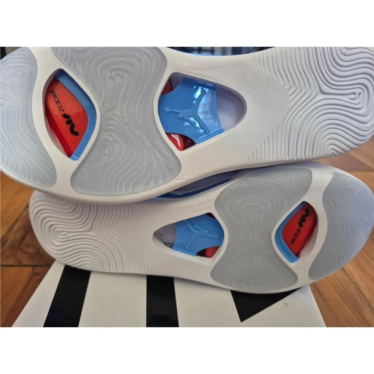Nike shoes - White 5