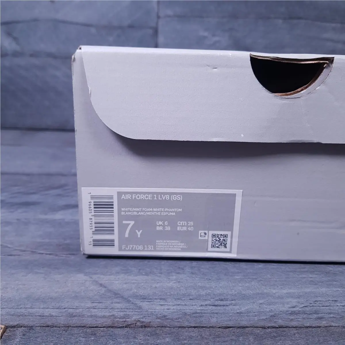 Nike shoes - Nike Air Force 1 LV8 - White 5