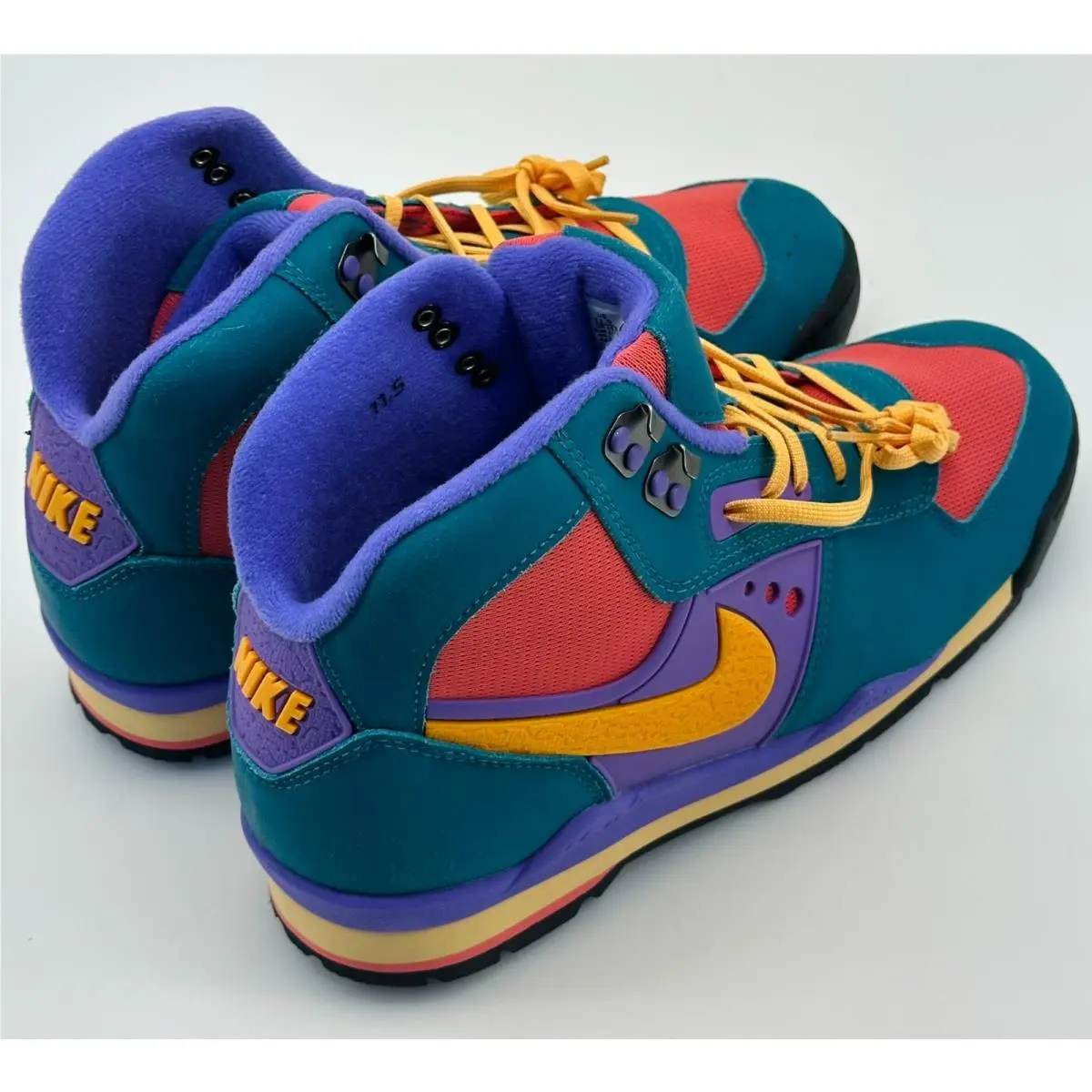 Nike shoes - Nike Baltoro - Baltoro - IH4450-300 - Green 9