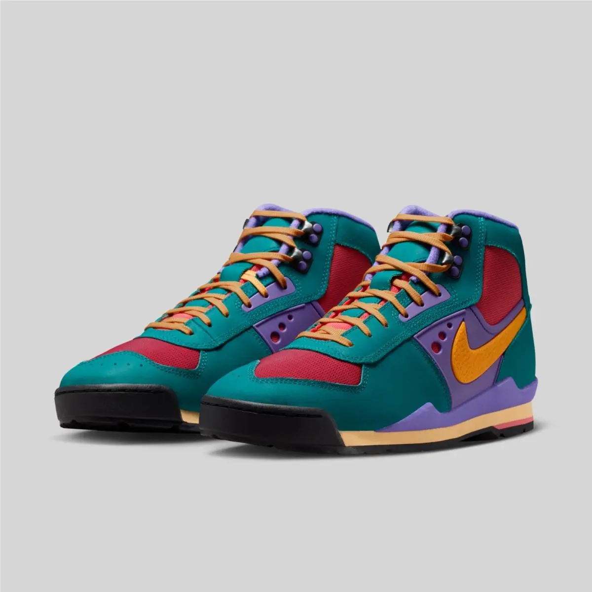 Baltoro SP Bright Spruce Kumquat IH4450-300 Men`s Size 10.5 Boots by Nike