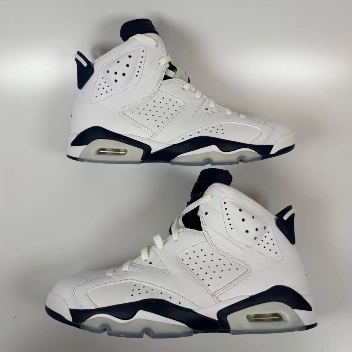 Nike shoes - Jordan 6 Retro Midnight Navy - White 0
