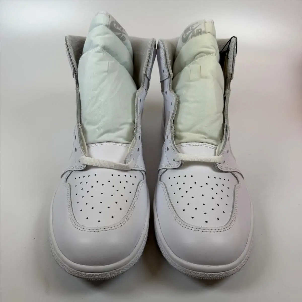 Nike shoes - Jordan 1 Retro High 85 Neutral Grey - White 2
