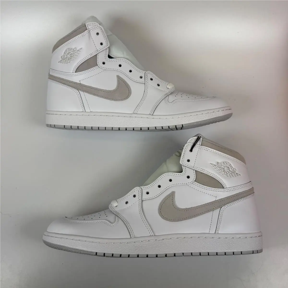 Nike shoes - Jordan 1 Retro High 85 Neutral Grey - White 0