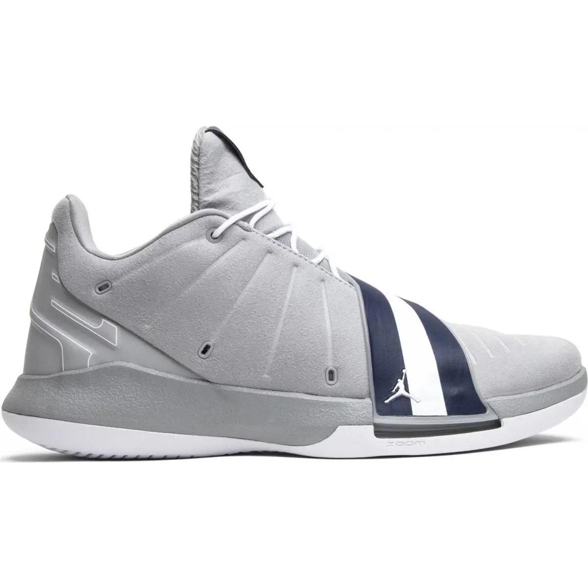 Nike shoes - Jordan CP3.XI - AA1272-014 - Gray, Manufacturer: Light Smoke Grey/Metallic Silver (UPC: 826218769504) 3