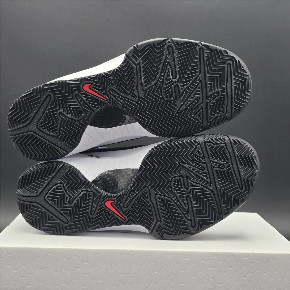 Nike shoes - Nike Kobe 4 - Kobe - FJ9363-100 - White 3