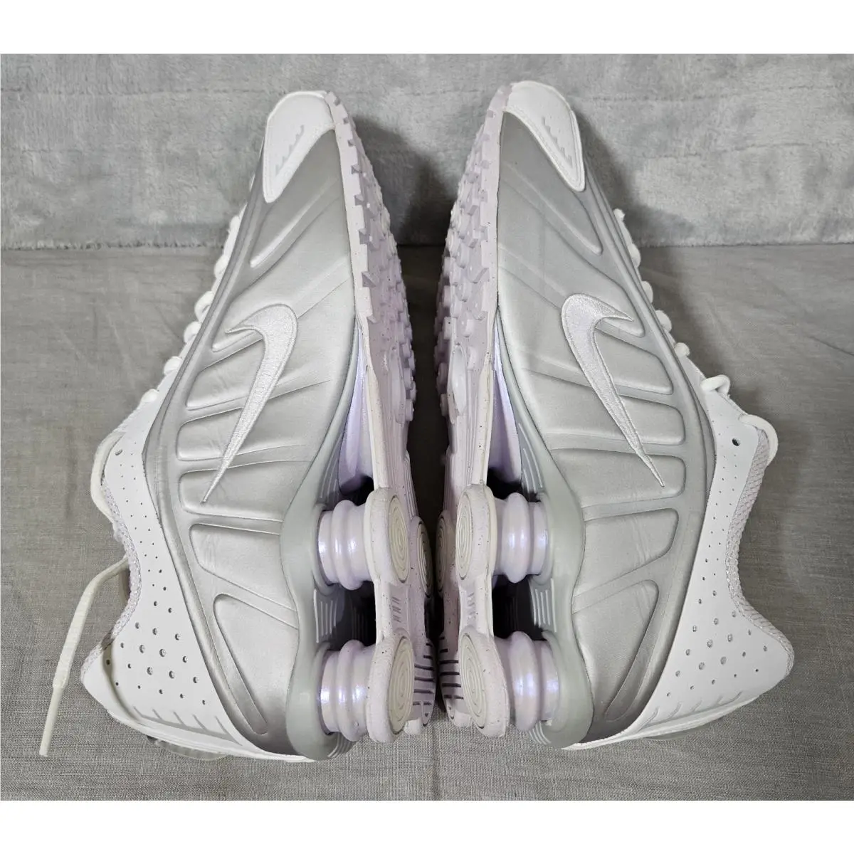 Nike shoes - Nike Shox - Shox - HF5076 - Silver 4