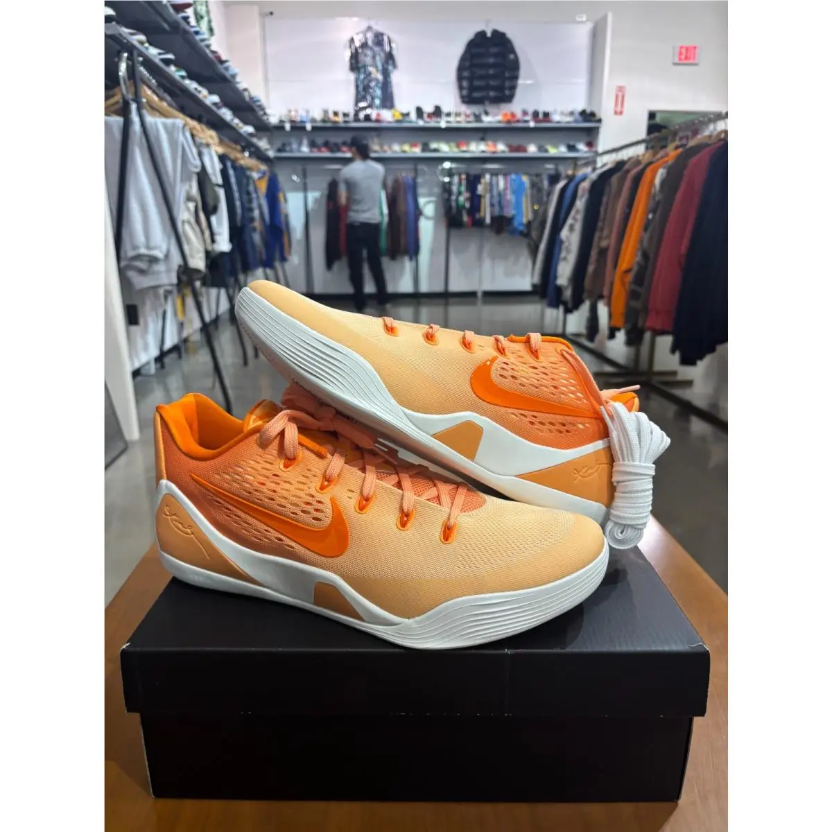 Nike Kobe 9 Elite Low EM Protro Wnba Size 12