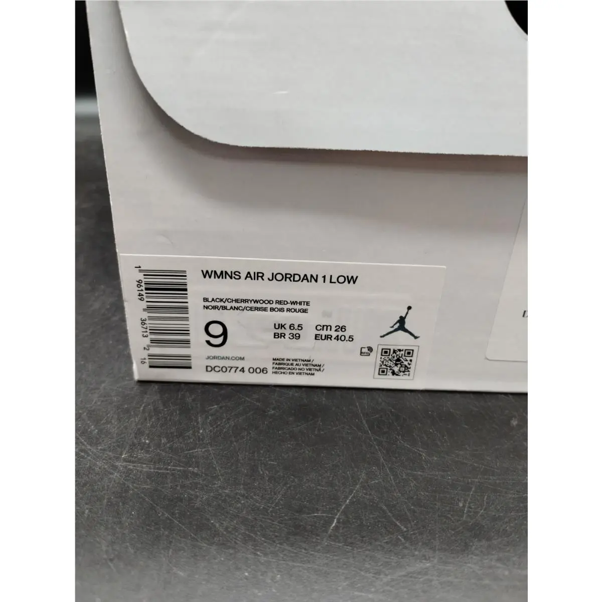 Nike shoes - Nike Air Jordan 1 - Air - DC0774-006 - Cherrywood red and black 16