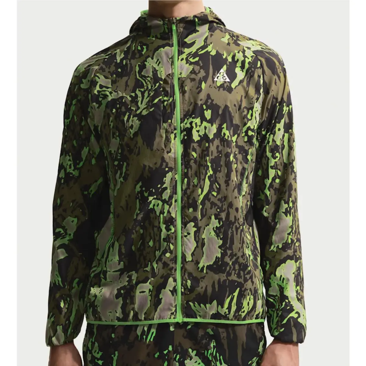 Medium Nike Acg Men`s Trail Running Jacket Water-repel Packable Green IF2171