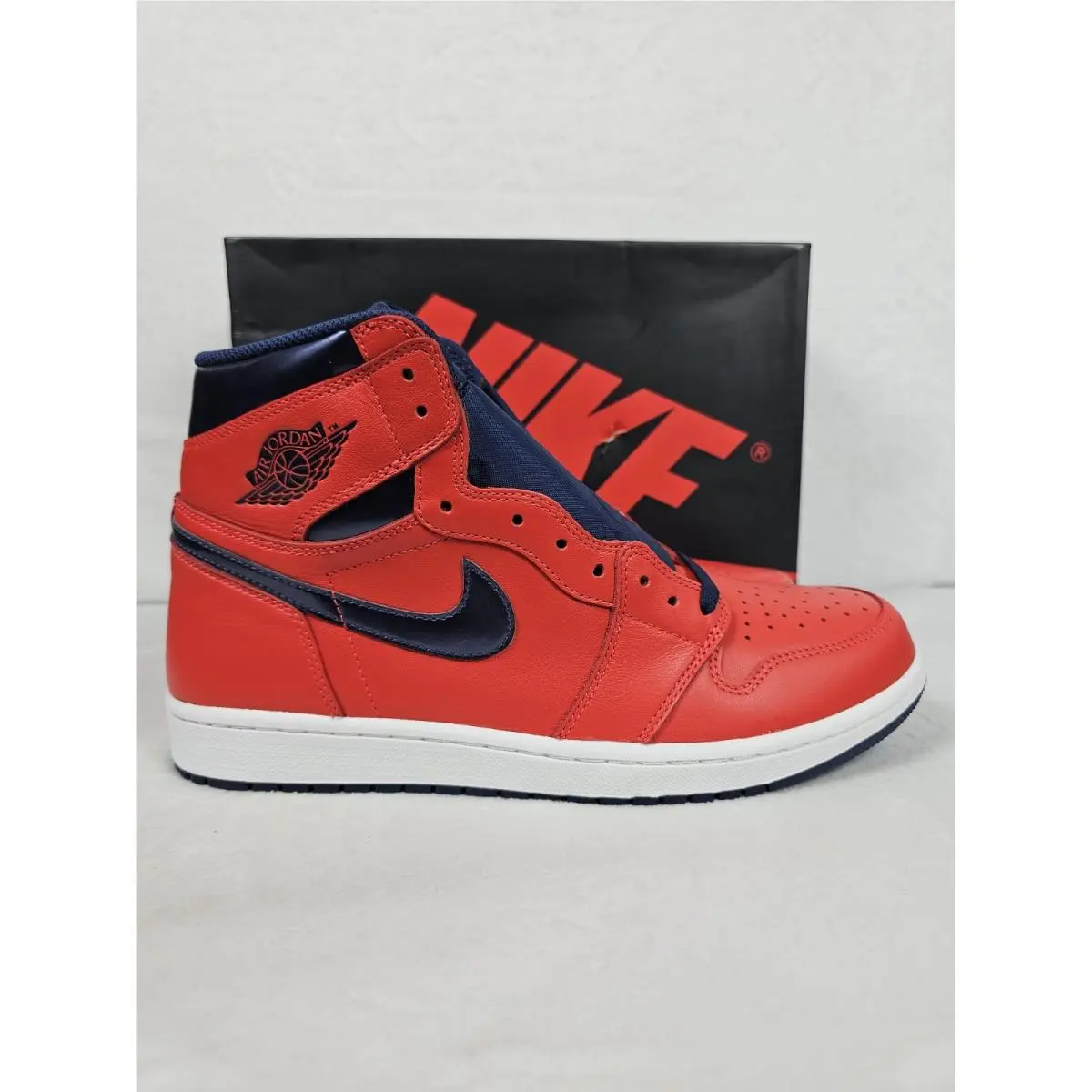 Nike shoes - Air Jordan 1 - Air - 555088-606 - Red 0
