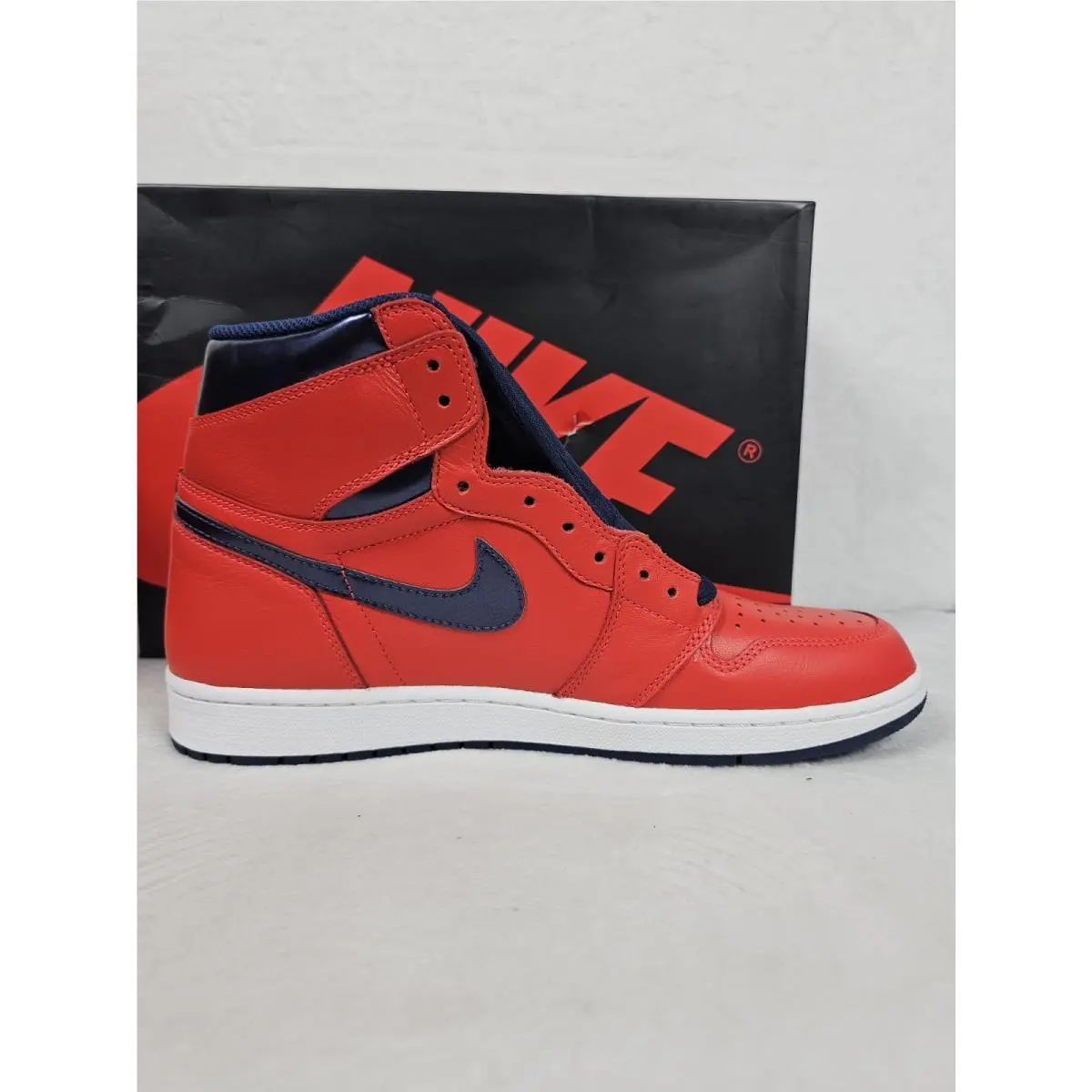 Nike shoes - Air Jordan 1 - Air - 555088-606 - Red 2