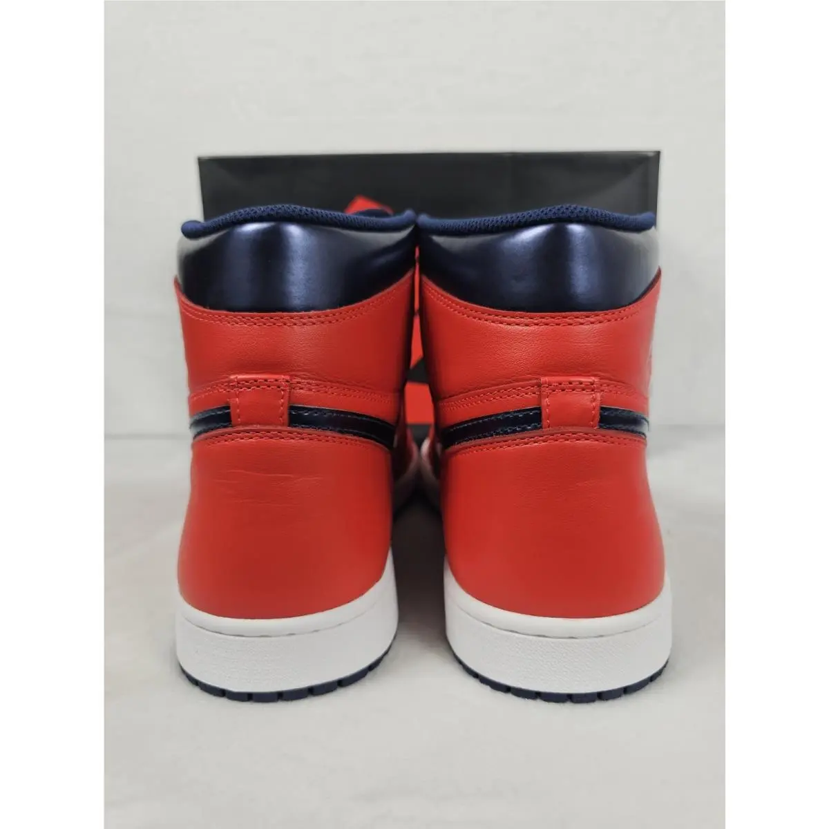 Nike shoes - Air Jordan 1 - Air - 555088-606 - Red 4