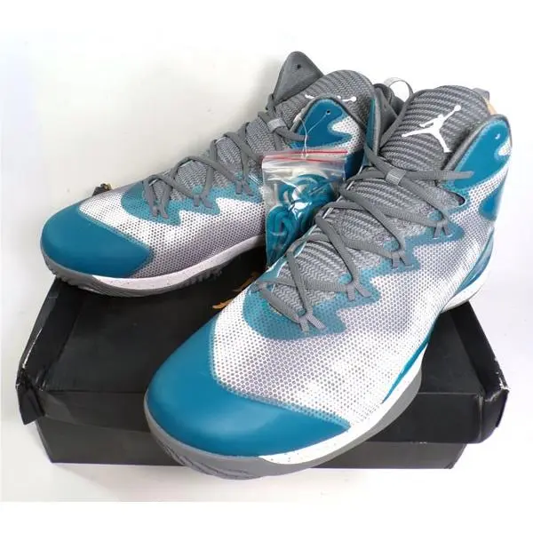 Nike shoes 0
