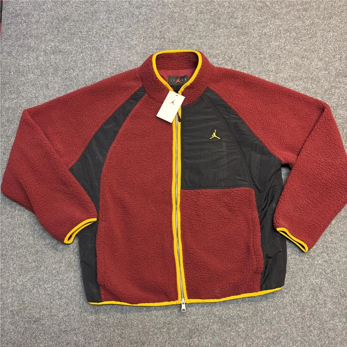 Nike Jordan Essentials Full-zip Winter Fleece Men’s XL Cherrywood Red Black