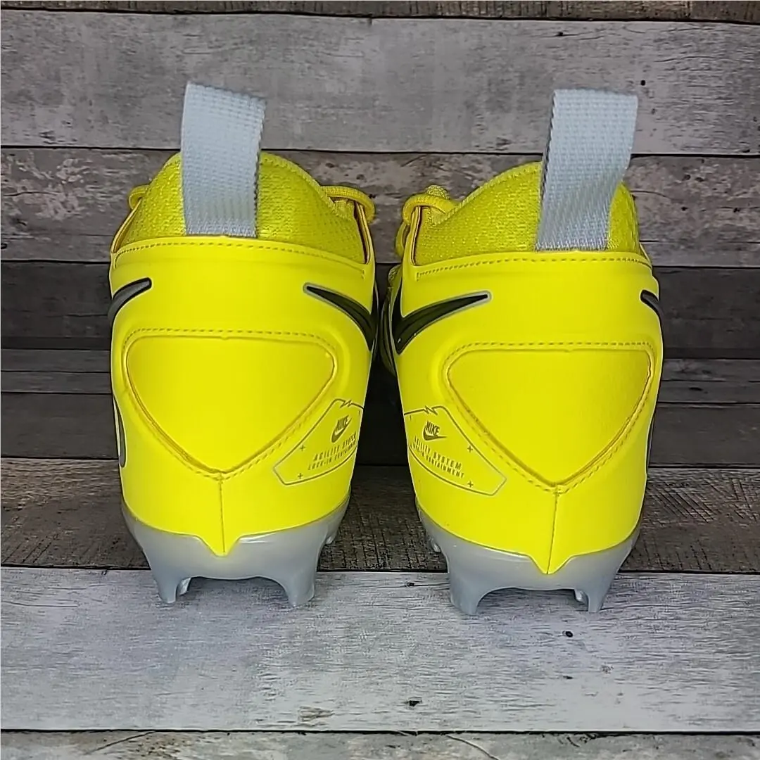 Nike shoes - Green 3