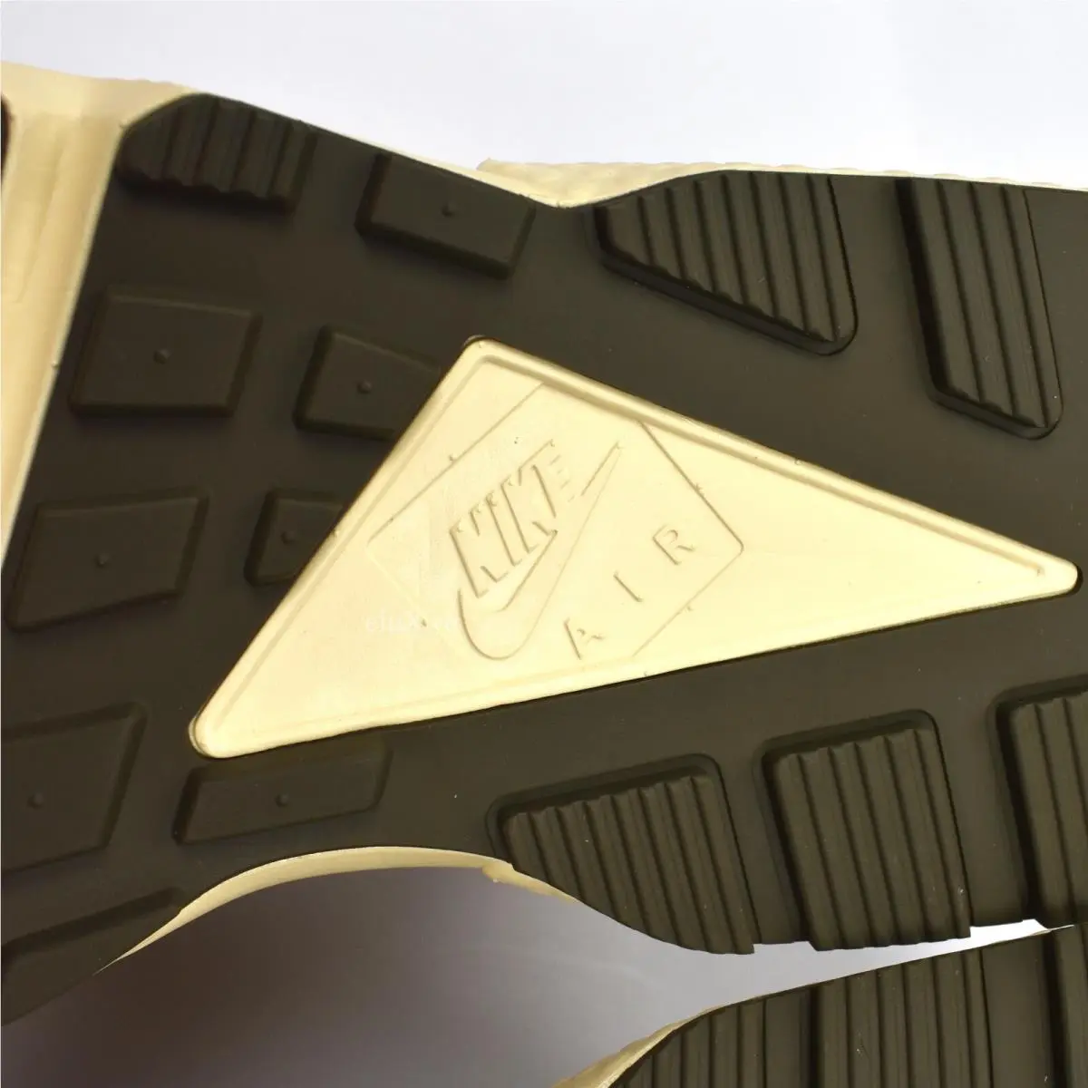 Nike shoes - Nike Air Huarache - Air Huarache - DD1381-200 - Brown 7