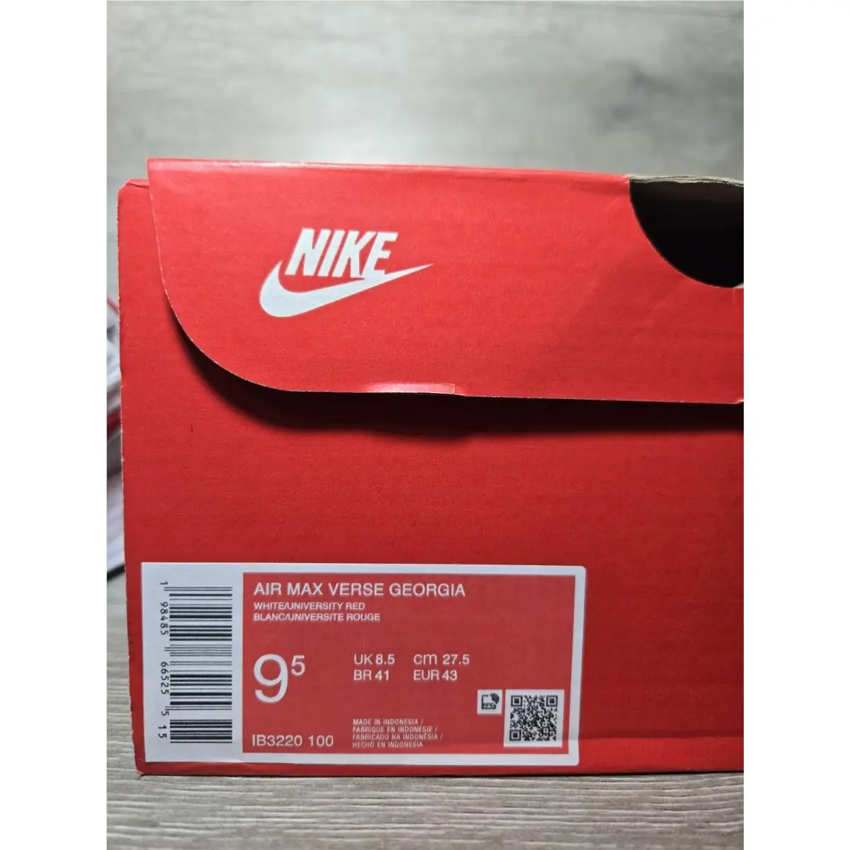 Nike shoes - Nike Air Max Verse - Air Max Verse - IB3220 100 - white / University Red 5