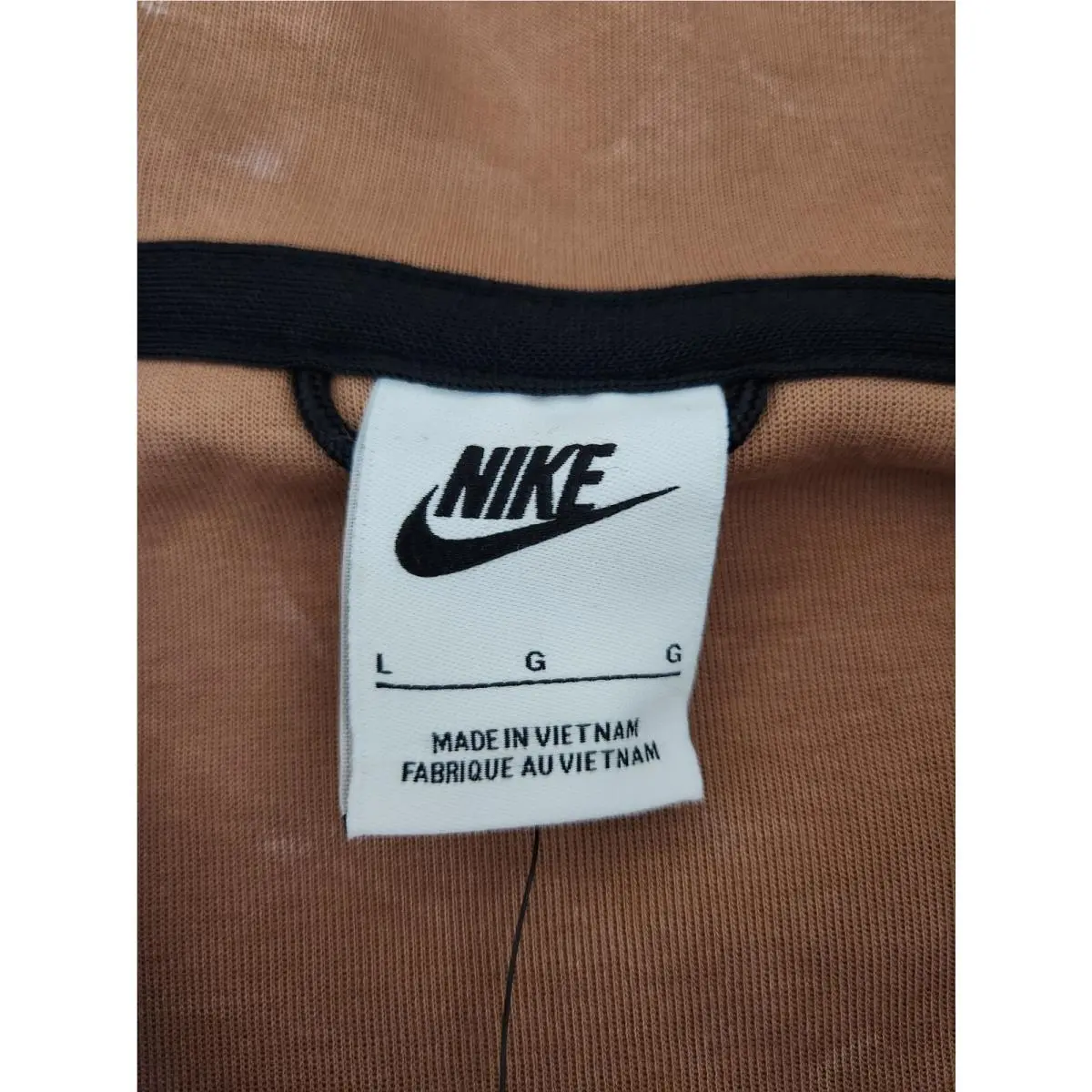 Nike clothing - Mineral Clay 3
