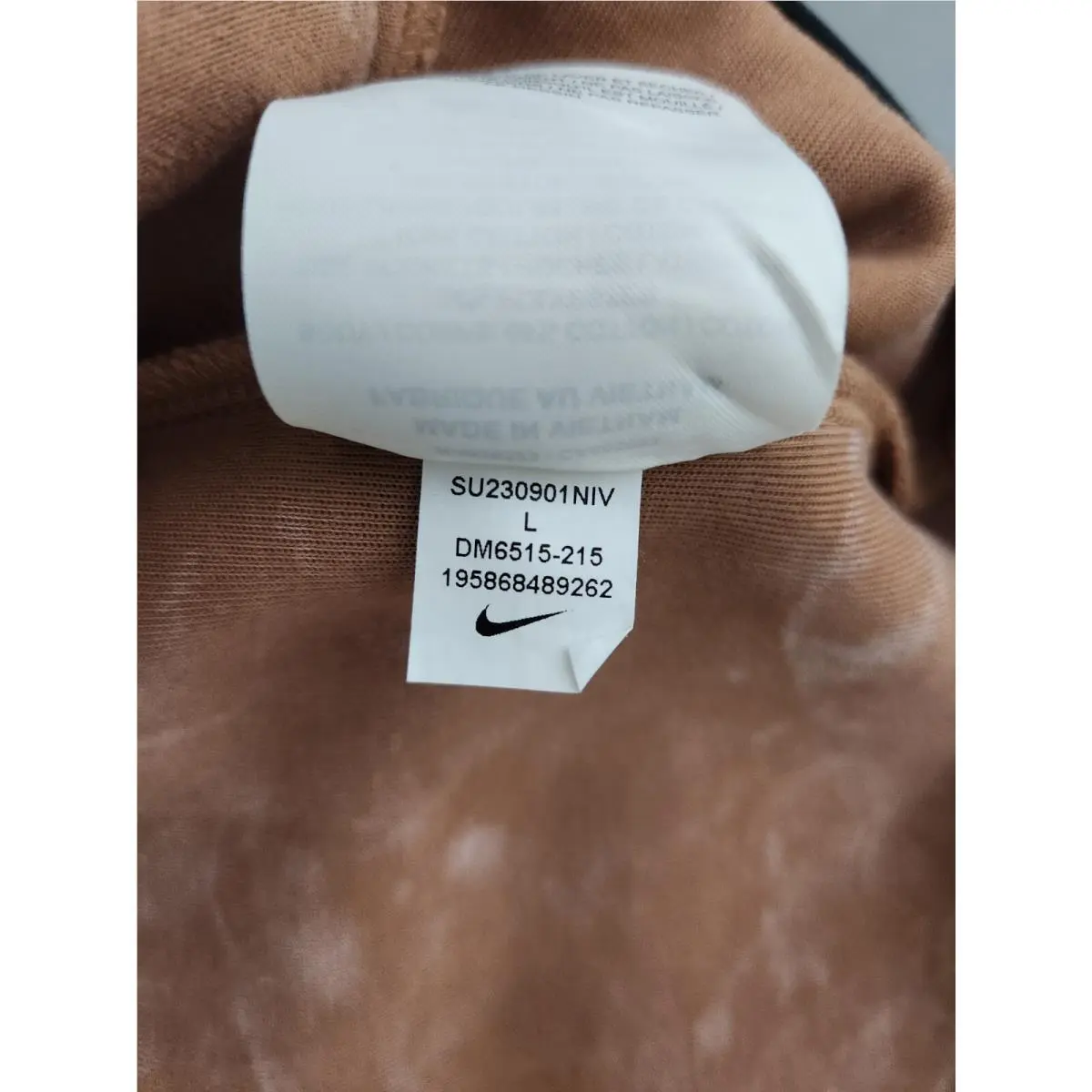 Nike clothing - Mineral Clay 7