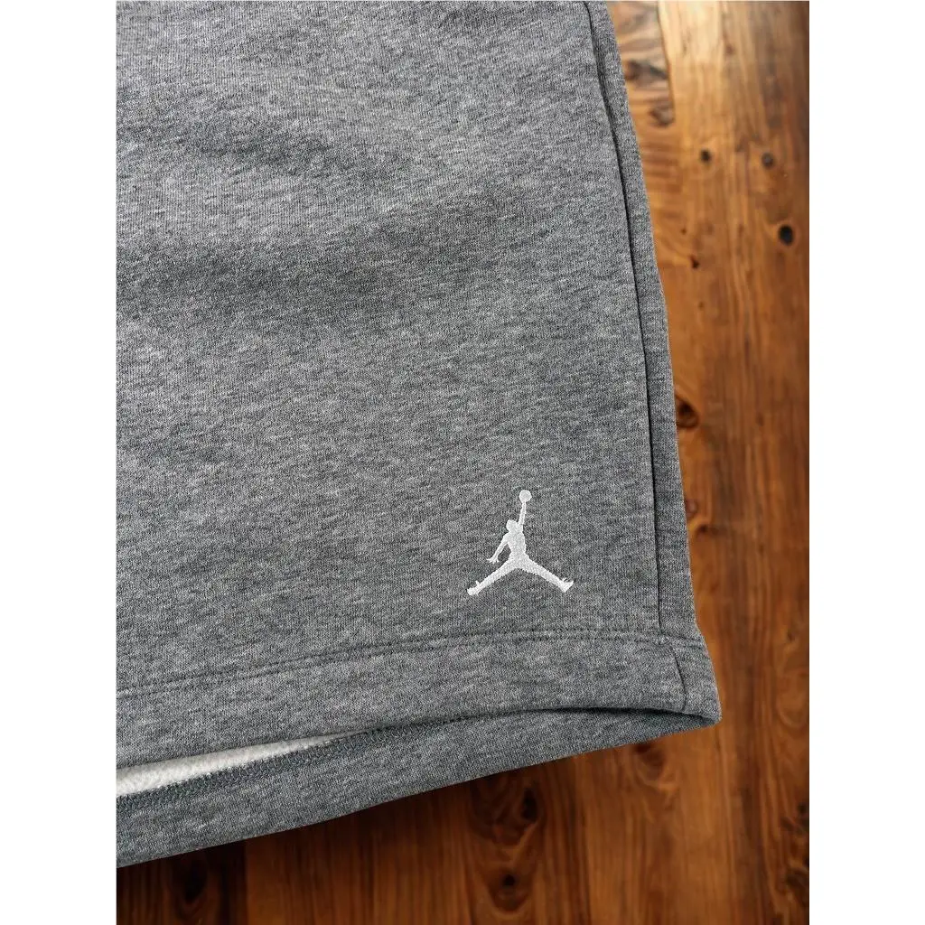 Nike clothing - Nike Air Jordan Brooklyn Fleece Jumpman Shorts Gym Red Men`s - Gray, Manufacturer: Carbon Heather/White (UPC: 197596334852) 2