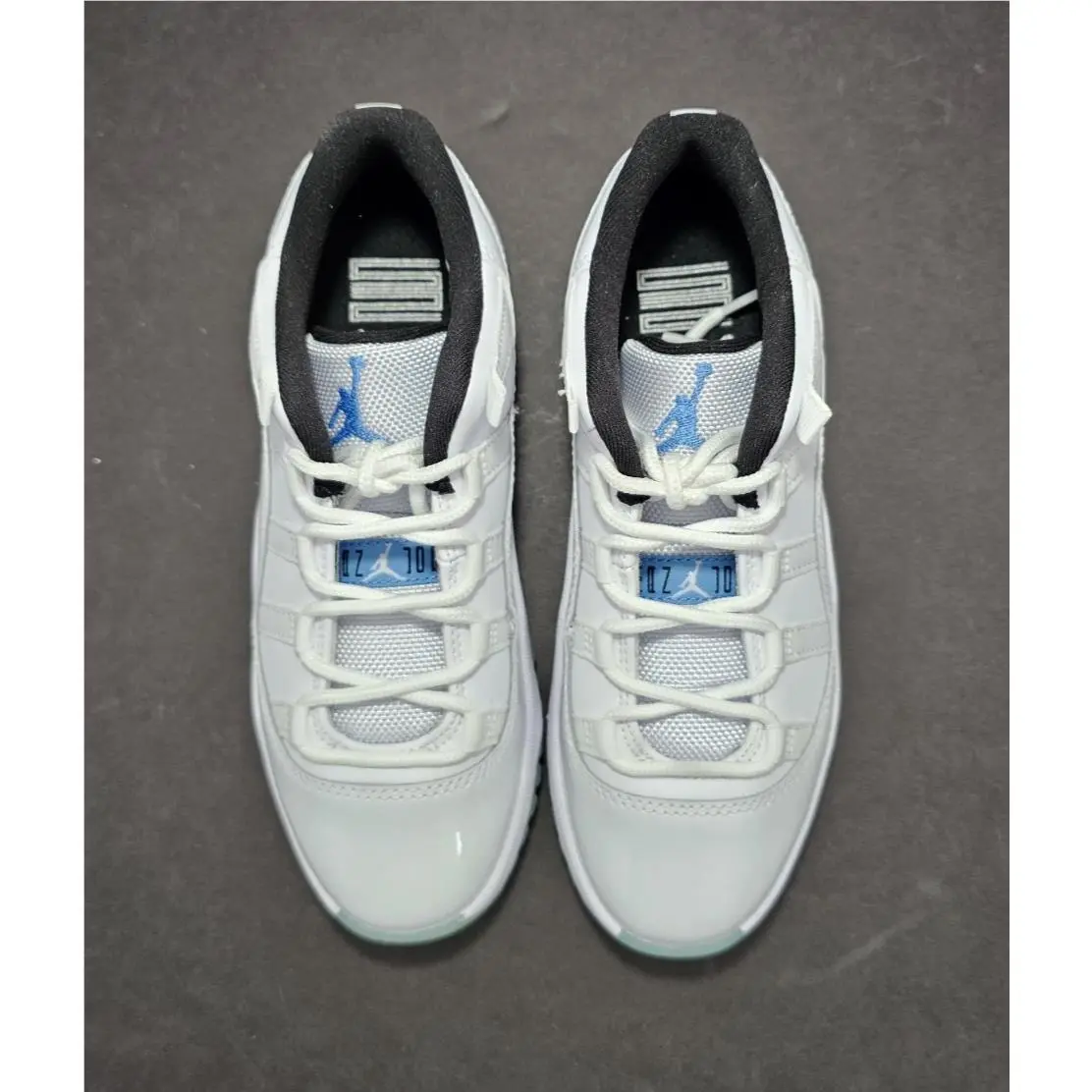 Nike shoes - Jordan 11 - White 7