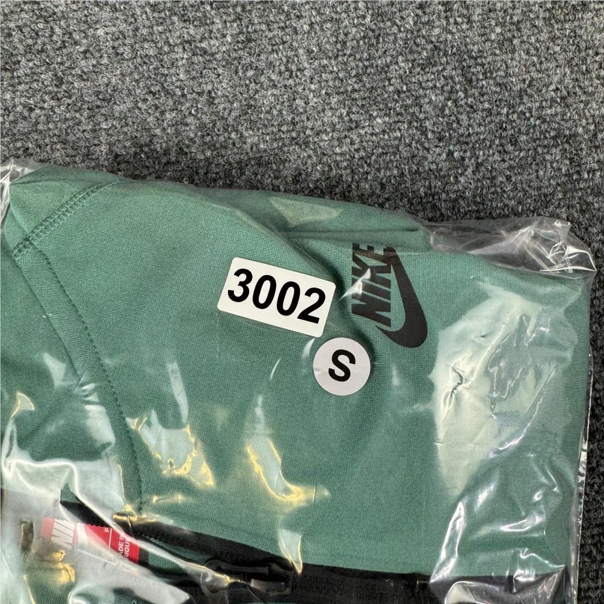 Nike clothing - FD4501361 - FD4501361 - Green 9