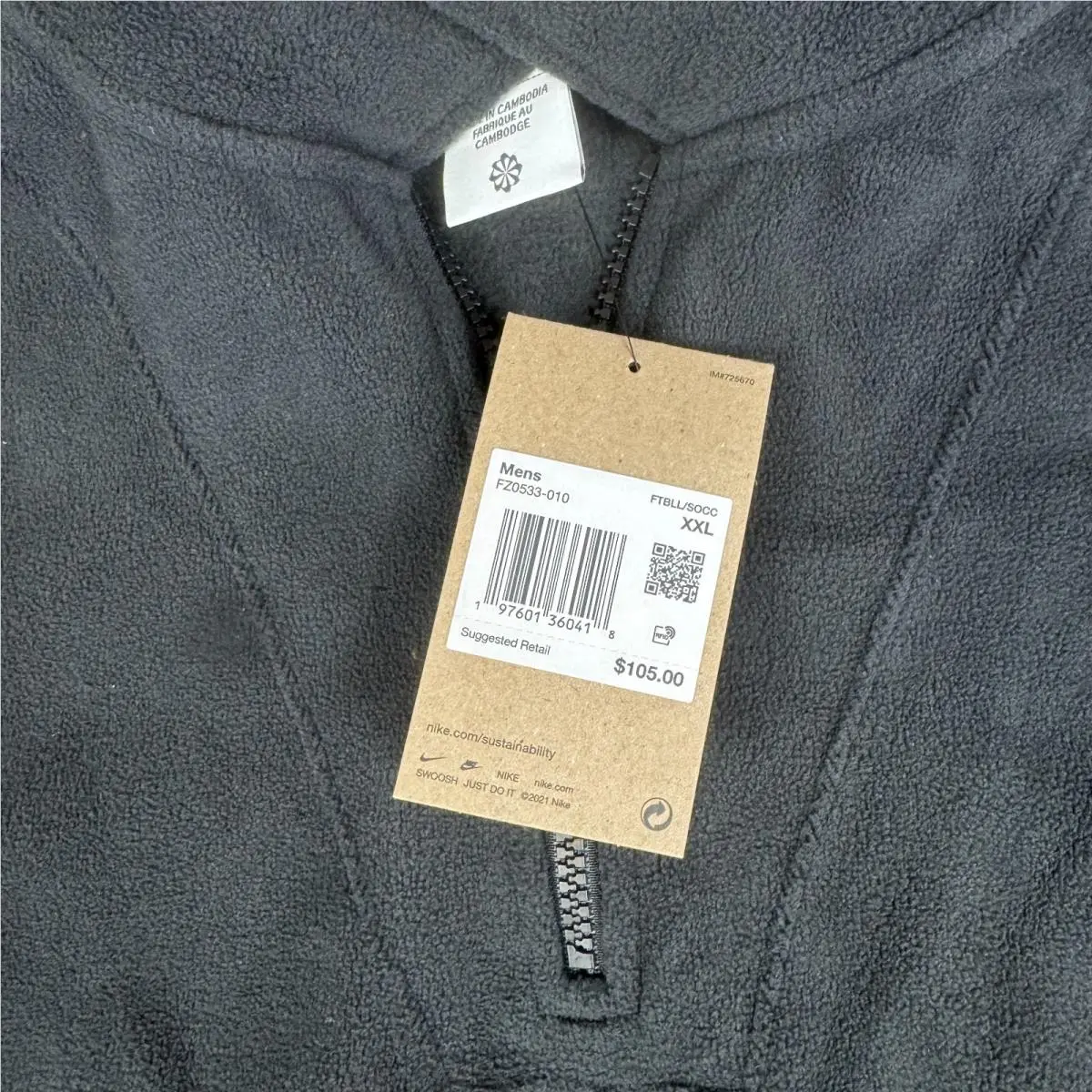 Nike clothing - Black (UPC: 197601360524) 1