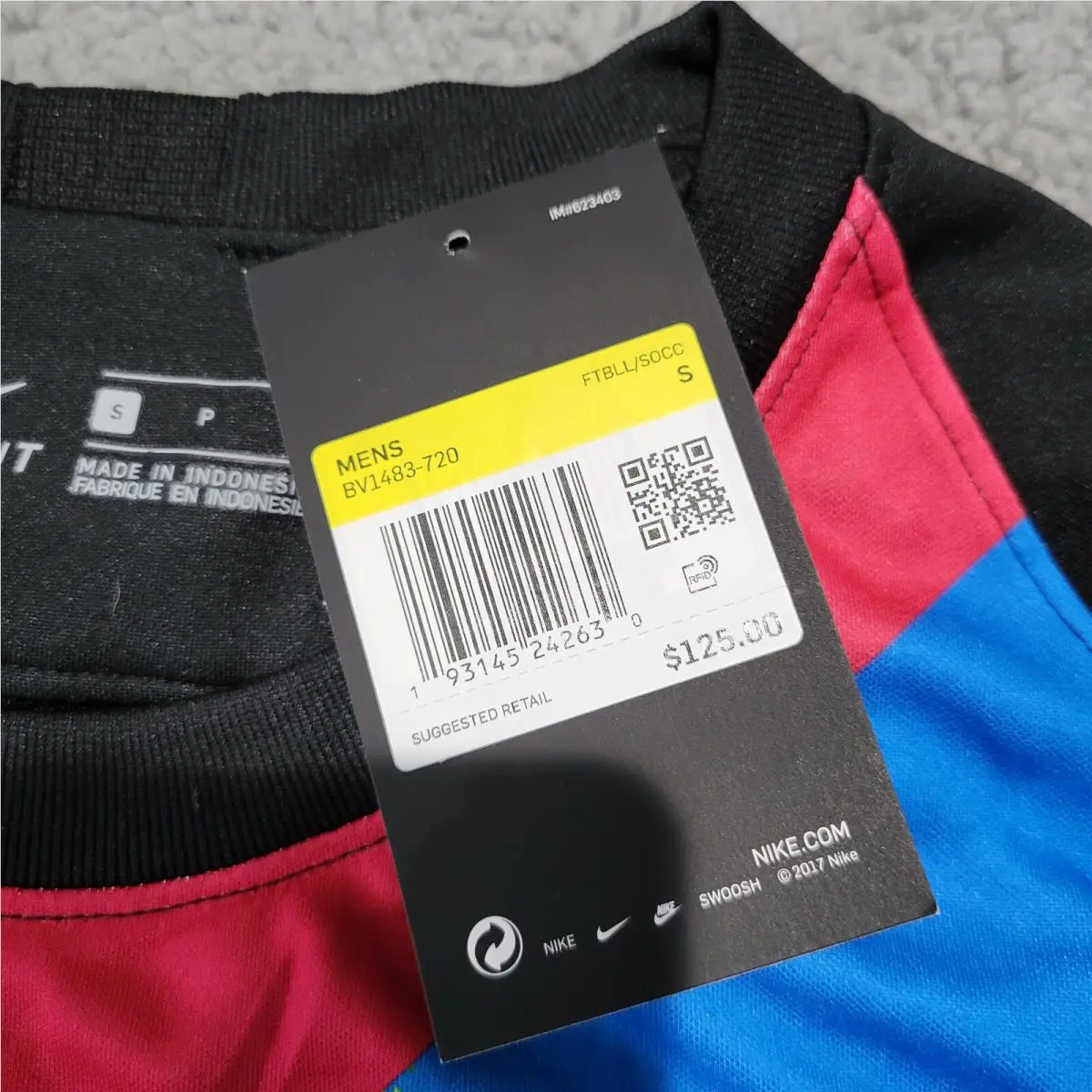 Nike clothing - Nike BV1483-720 - BV1483-720 - Multicolor 2