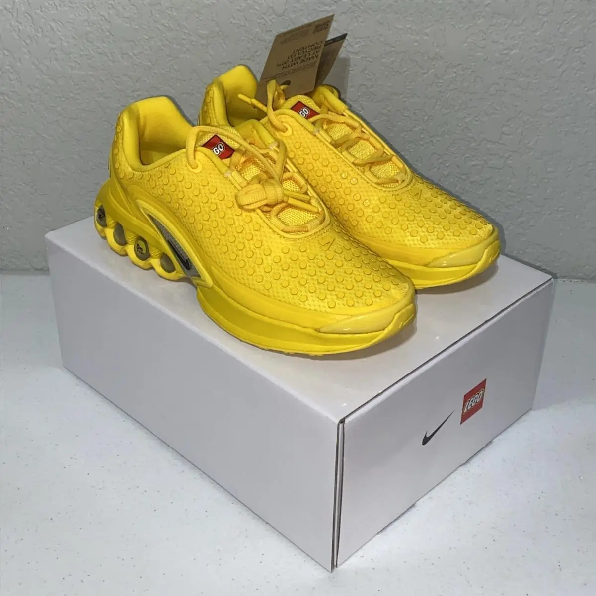Nike Air Max DN x Lego Tour Yellow Black Volt IH7671-700 GS Size 5.5Y