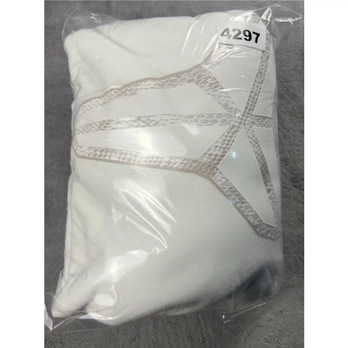 Nike clothing - White 9