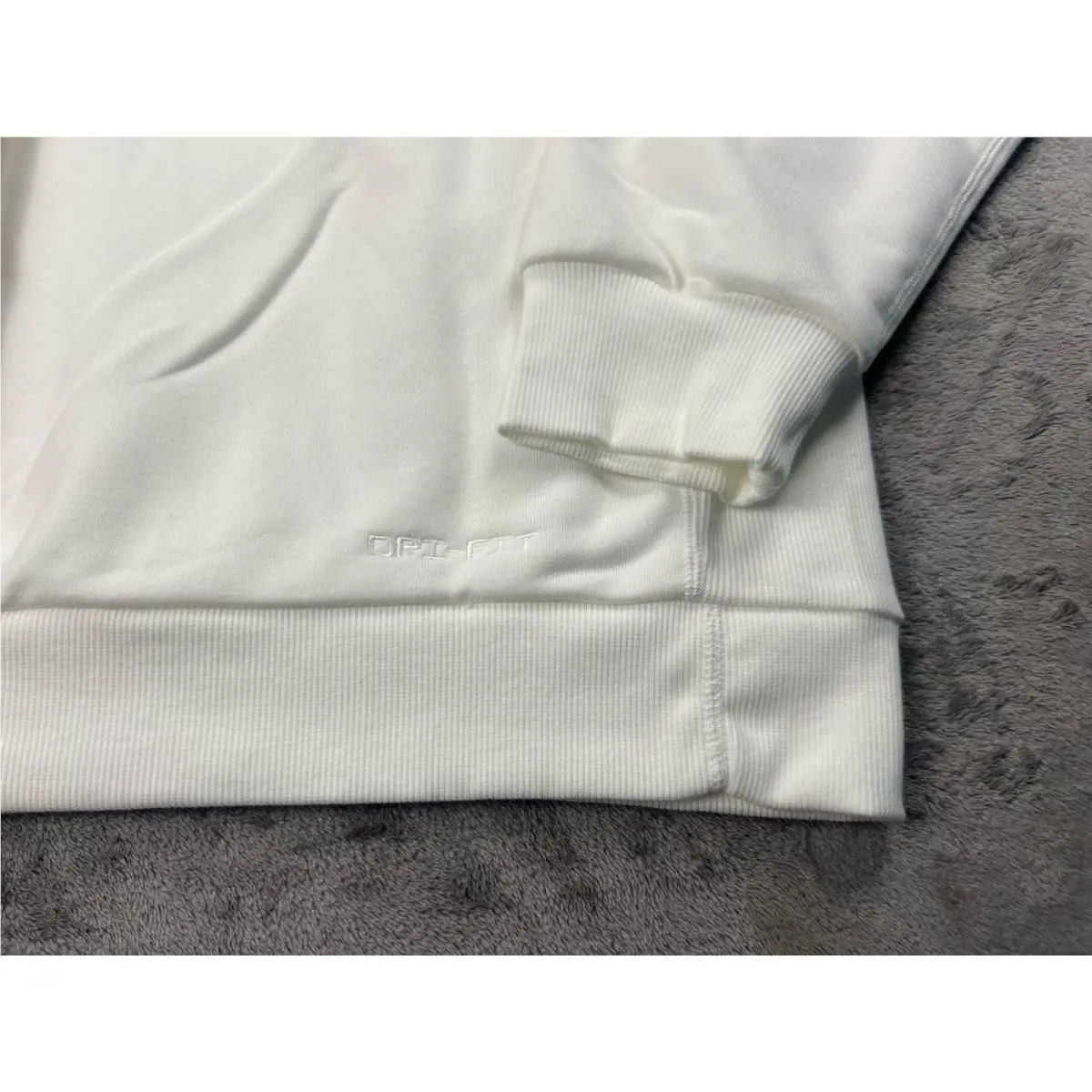 Nike clothing - White 4