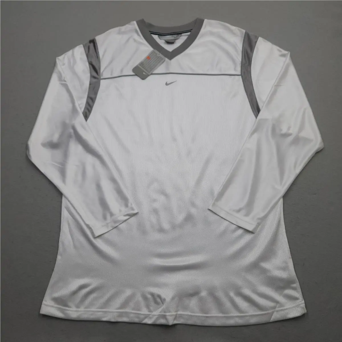Vintage Nike Jersey Mens Xxl 2XL Silver Gray White Center Swoosh Y2K 2002