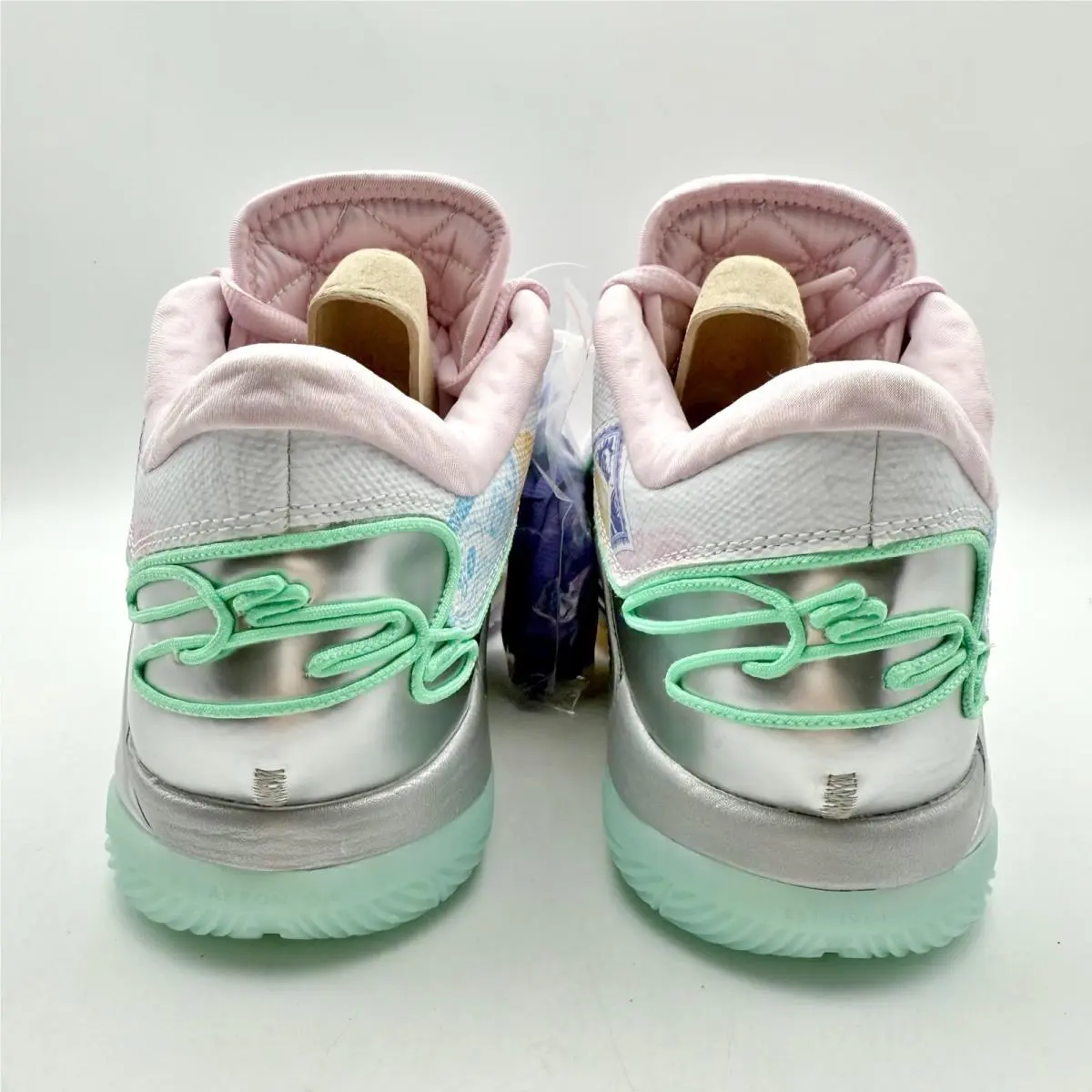 Nike shoes - Nike LeBron - LeBron - White 8