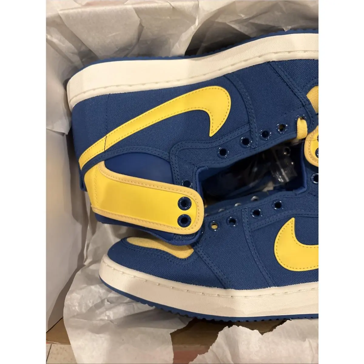 Nike shoes - Nike Air Jordan 1 - Air - Blue 10