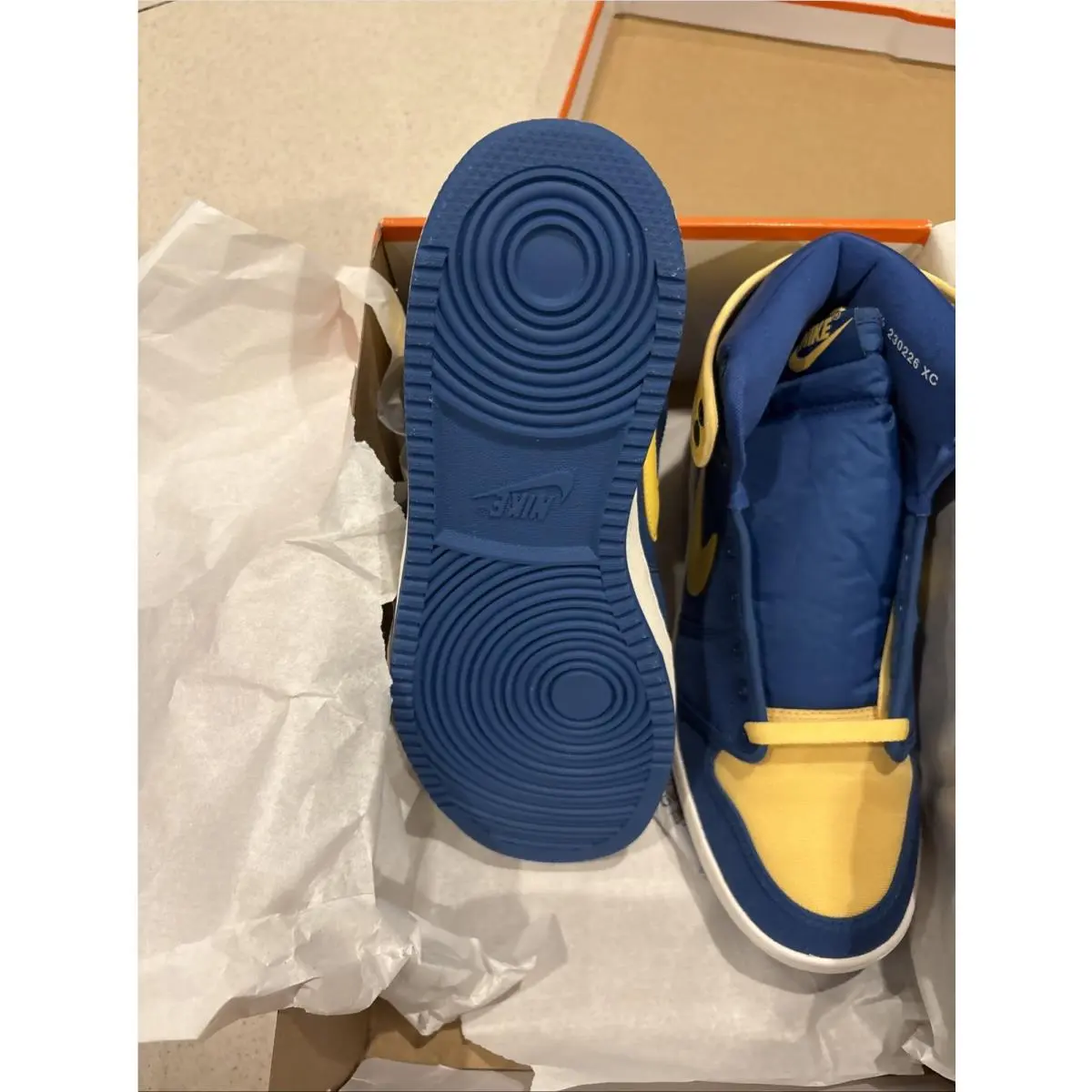 Nike shoes - Nike Air Jordan 1 - Air - Blue 6