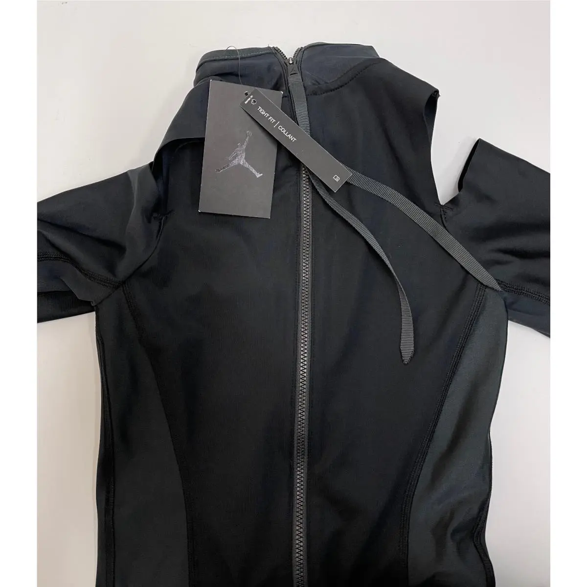 Nike clothing - BLACK (UPC: 194954087825) 3