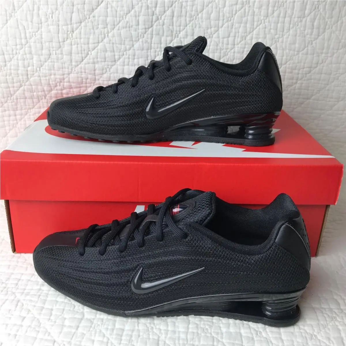 Nike shoes - Nike Shox Z - Shox - HQ7540-003 - Black red 1