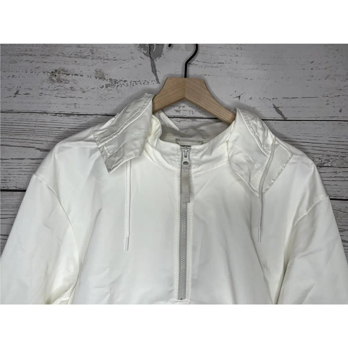 Nike clothing - White 3