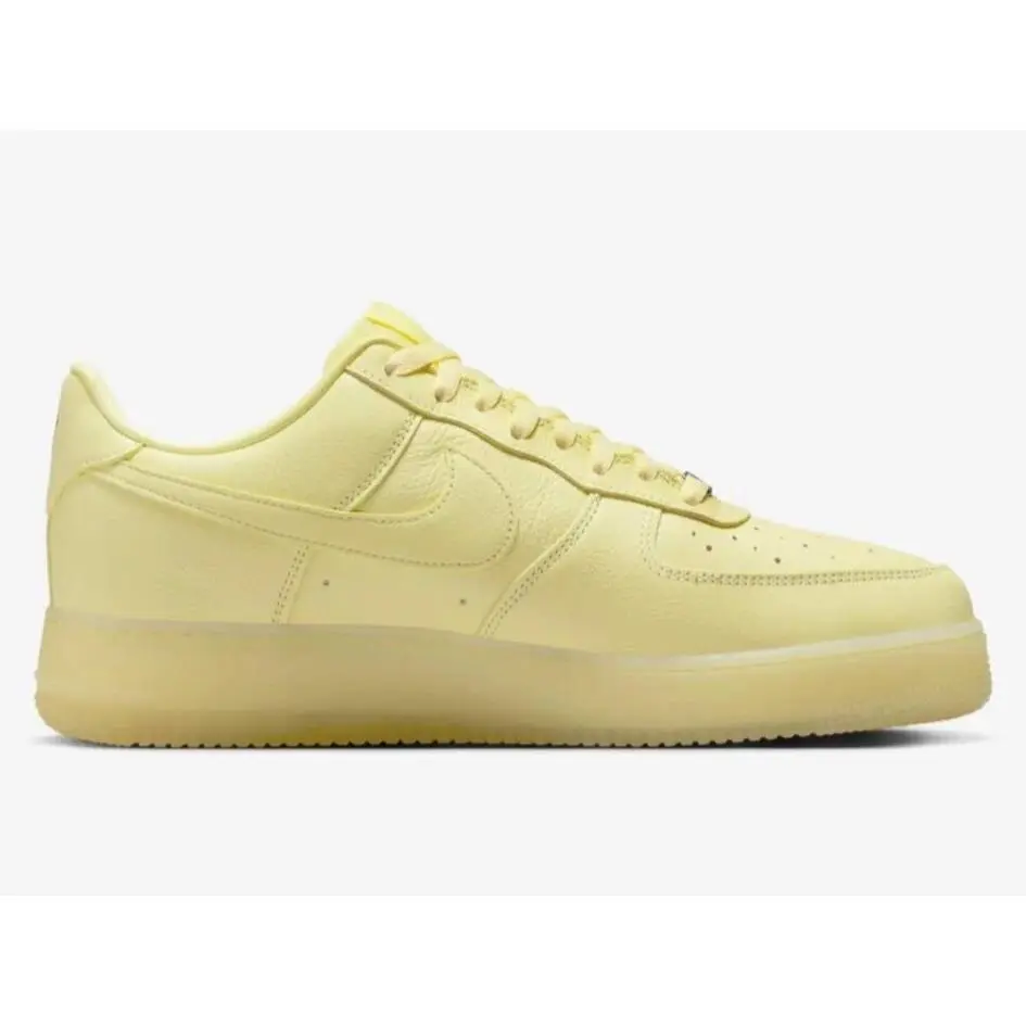 Nike shoes - Yellow 1