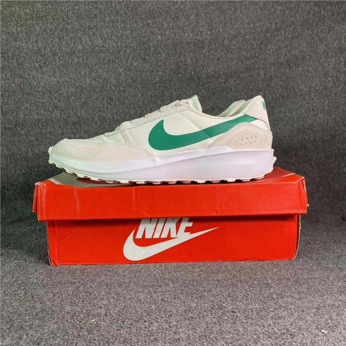 Nike shoes - Nike Waffle Nav - Waffle Nav - White 1