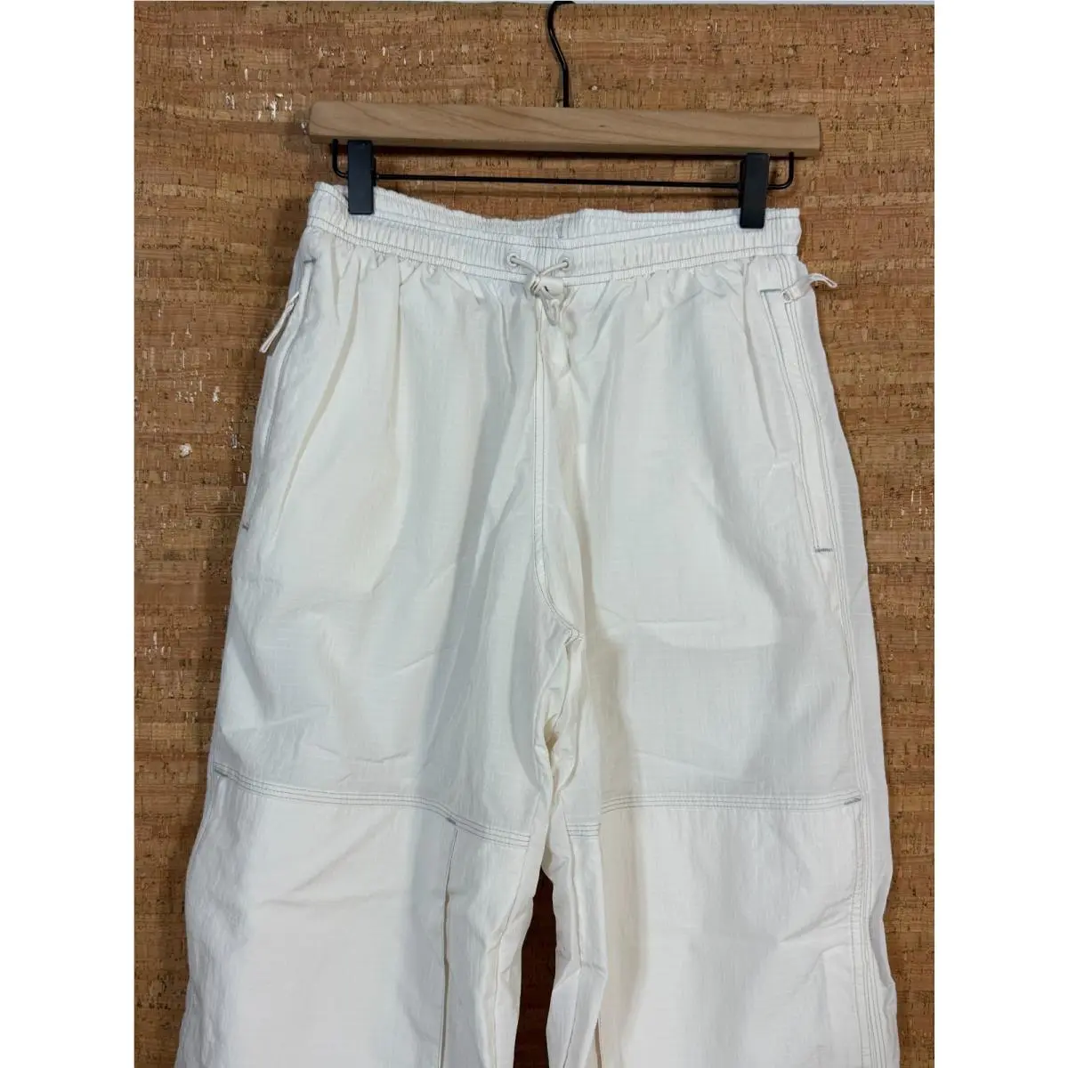 Nike clothing - White 4