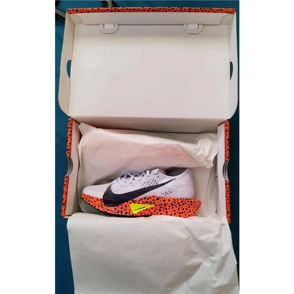 Nike shoes - Nike 3 - White, Orange, Black, Yellow 1