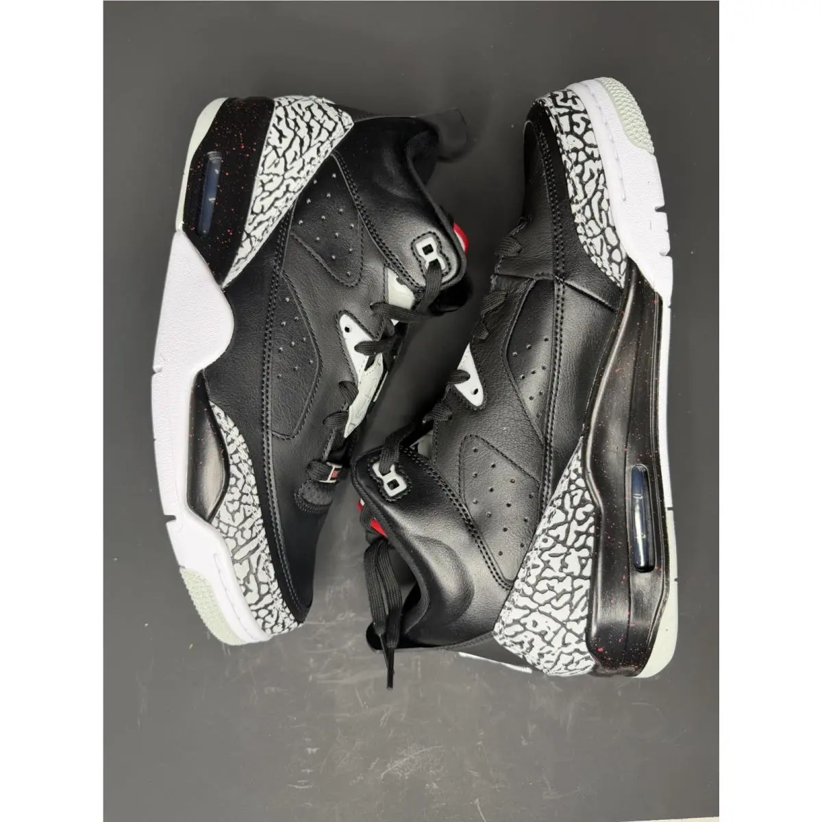 Nike shoes - Jordan Son Of Mars - Son Mars - 580603 002 - Black/Black-University Red 1
