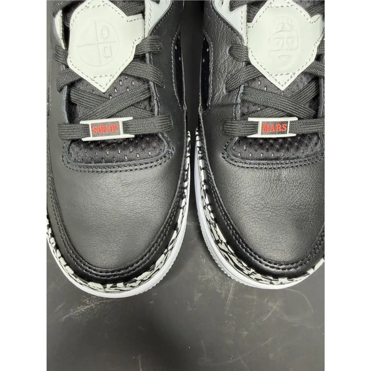 Nike shoes - Jordan Son Of Mars - Son Mars - 580603 002 - Black/Black-University Red 5