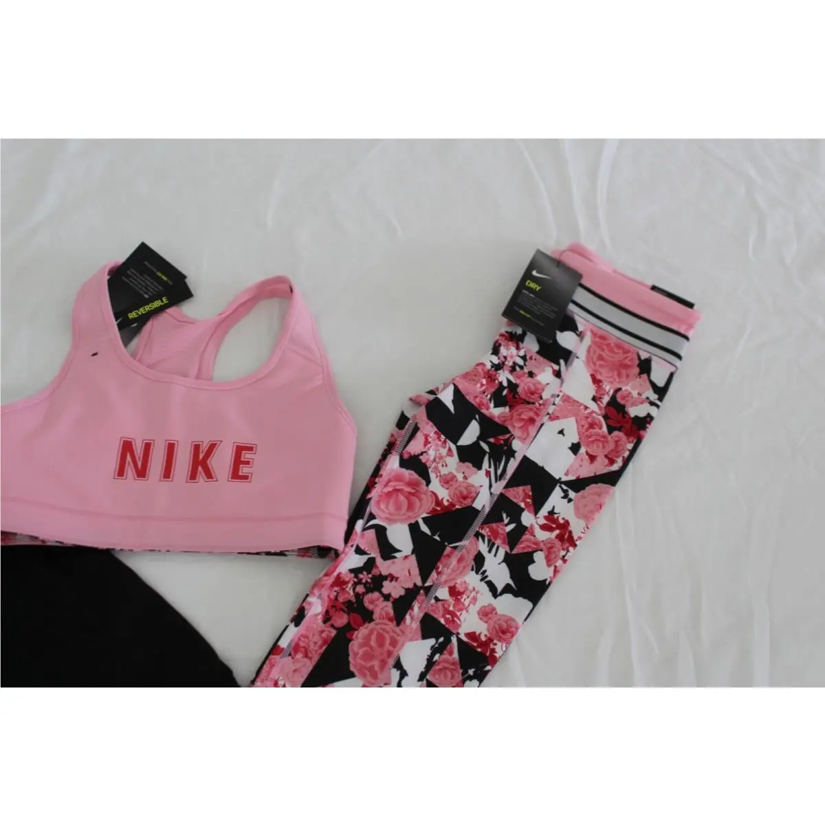 Nike clothing - PINK (UPC: 194493346469) 6